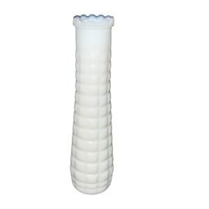 Vintage Single Bud Vase, Small, White, Excellent, Milk Glass, MADE IN USA